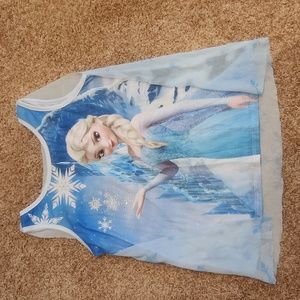 Disney Parks Elsa tank top with removable velcro cape, size medium, NWOT